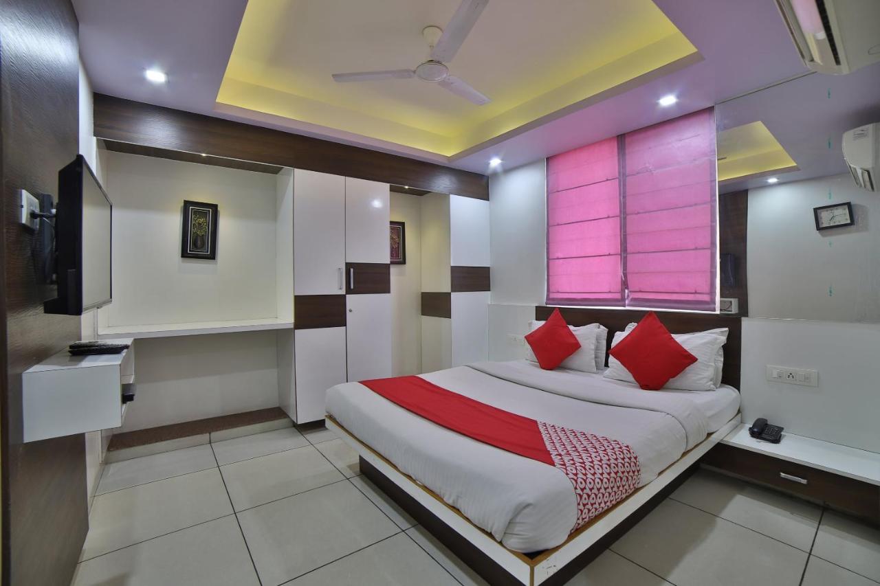 Koba Oyo 3056 Hotel Sigma Inn מראה חיצוני תמונה