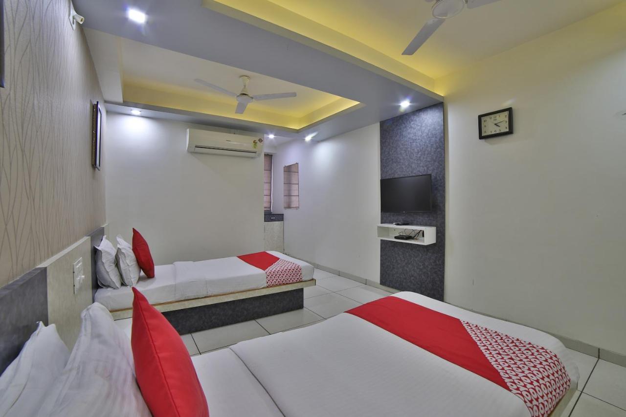 Koba Oyo 3056 Hotel Sigma Inn מראה חיצוני תמונה